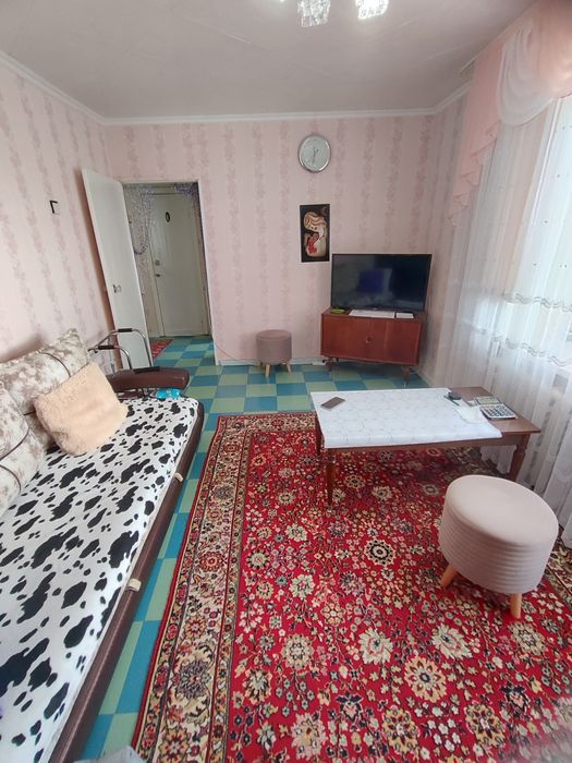 Продается 2-комн (3-10а, 4 эт)