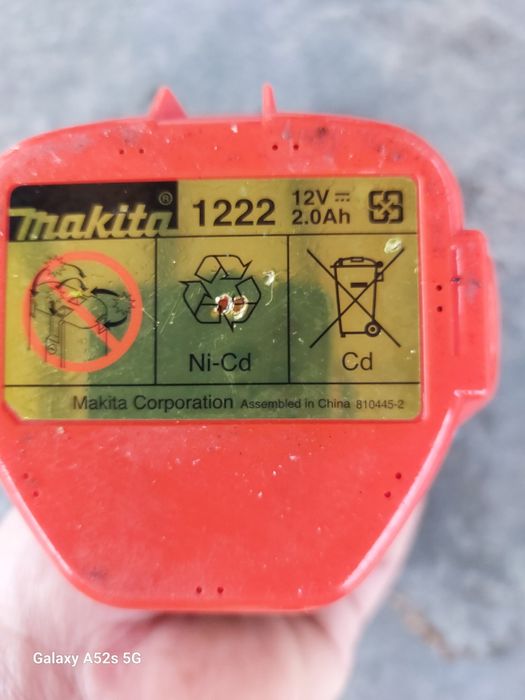 Bormasina cu percutie Makita