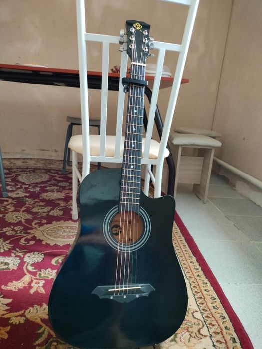 Гитара сатылады!!