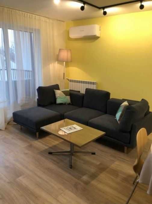 Двустаен апартамент под наем в София Център