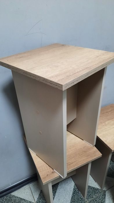 Продам новые табуретки