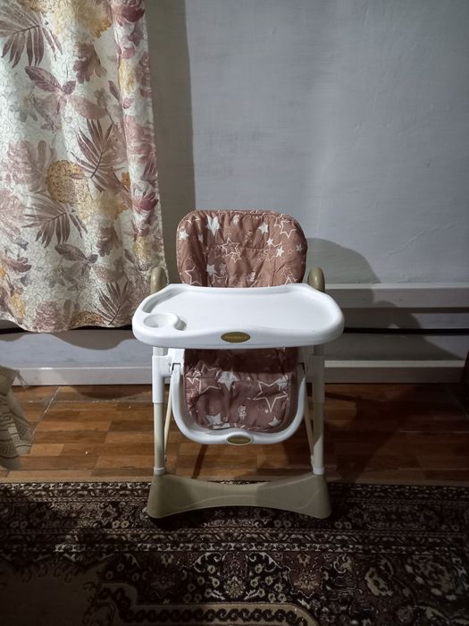 Продам детский стульчик для кормления