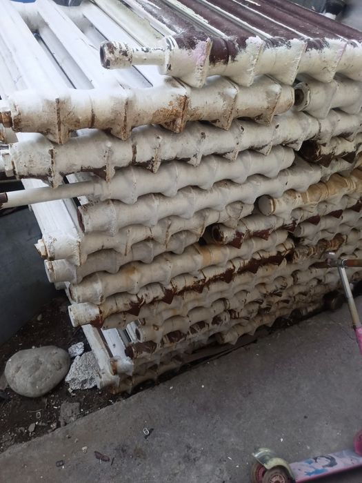 Чугунные б/у батареи 500шт.