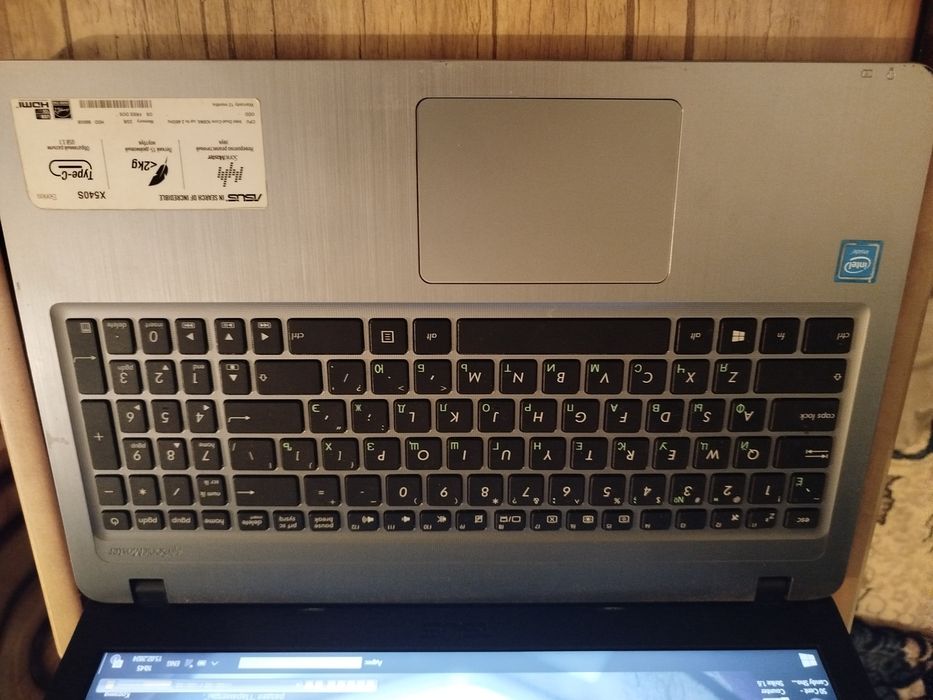 Asus noutbuk xolati alo 3 4 sot tutb baradi zaryadi