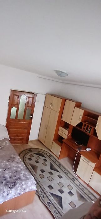 Inchiriez garsonieră