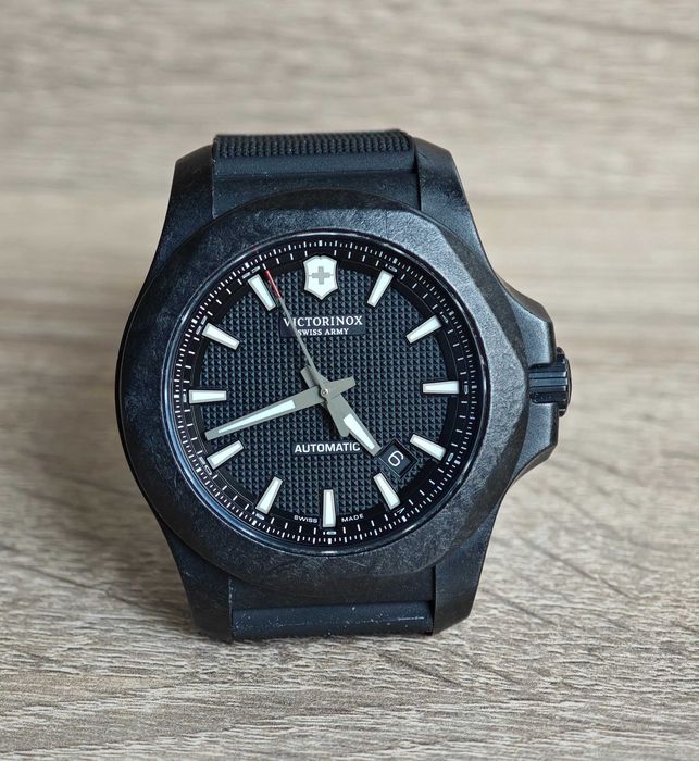 БАРТЕР Victorinox I.N.O.X. Carbon Mechanical