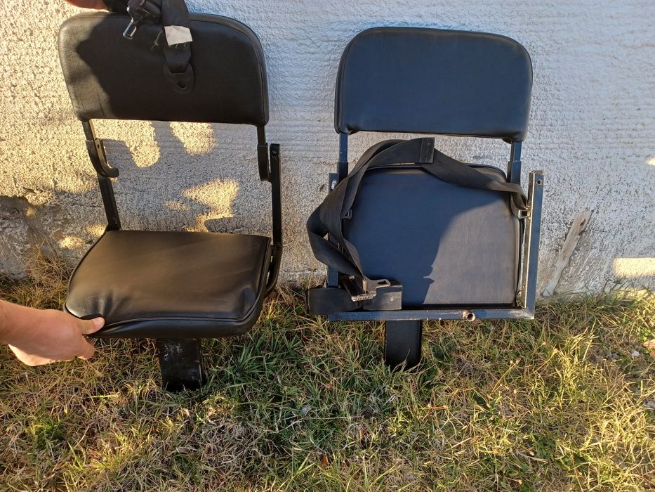 Допълнителни седалки за пикапи, бусове и др.МПС с колани