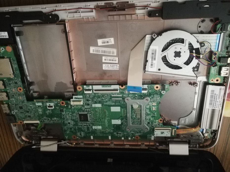 Лаптопи на части HP Envy x360