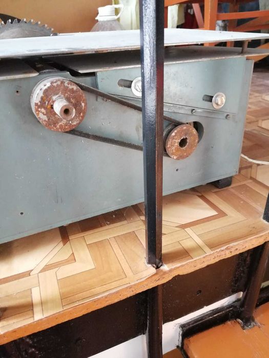 электрорубанок и циркулярка 2 в  1