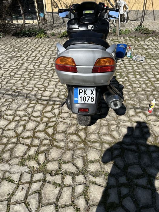 Сузуки Бъргман 650