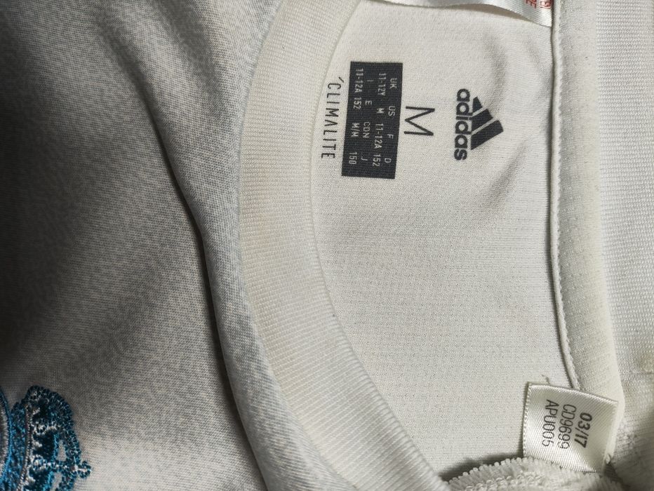 Real Madrid 17/18 Training kit, 11-12y, Good Condition