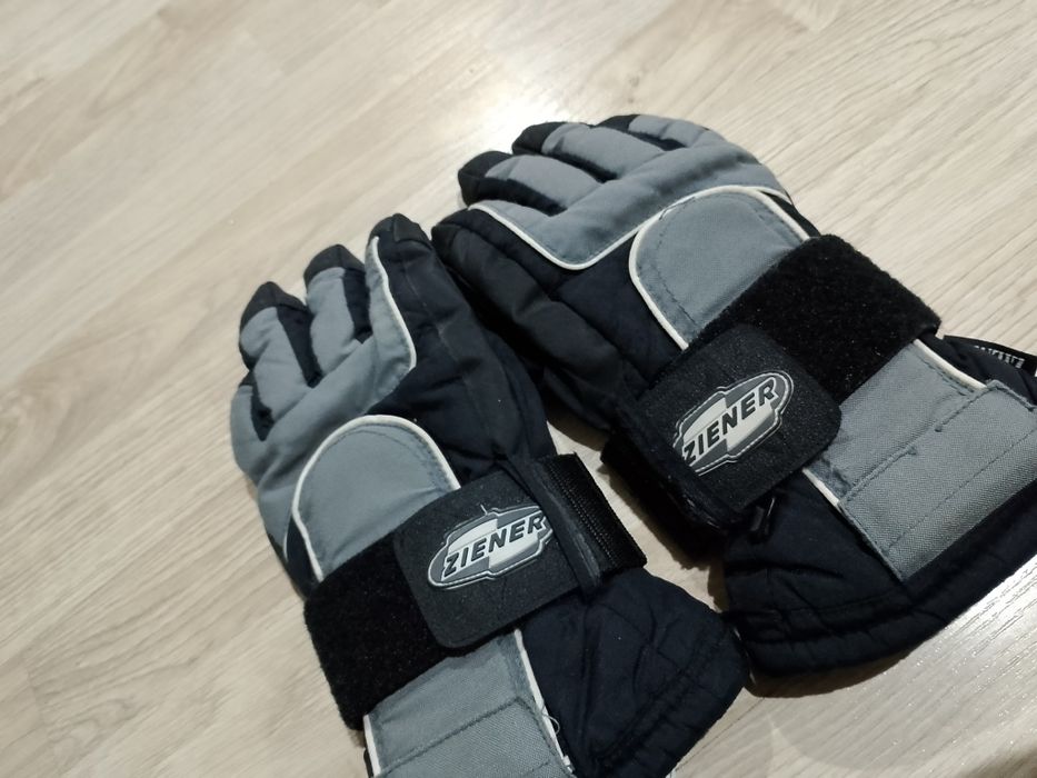 Mănuși ski Ziener stare foarte buna