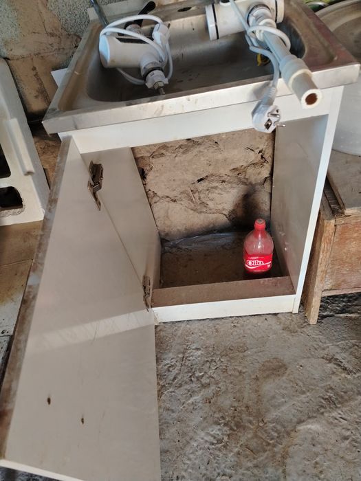 Посуда моюший и смесители