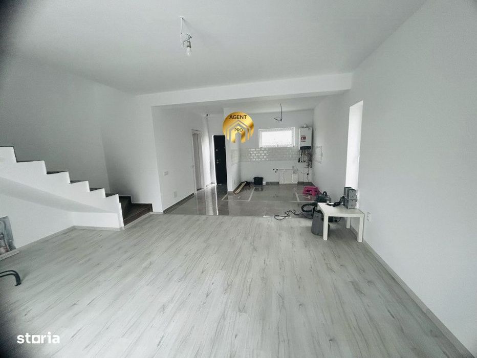 Vila in Bragadiru 4 camere, 200mp teren