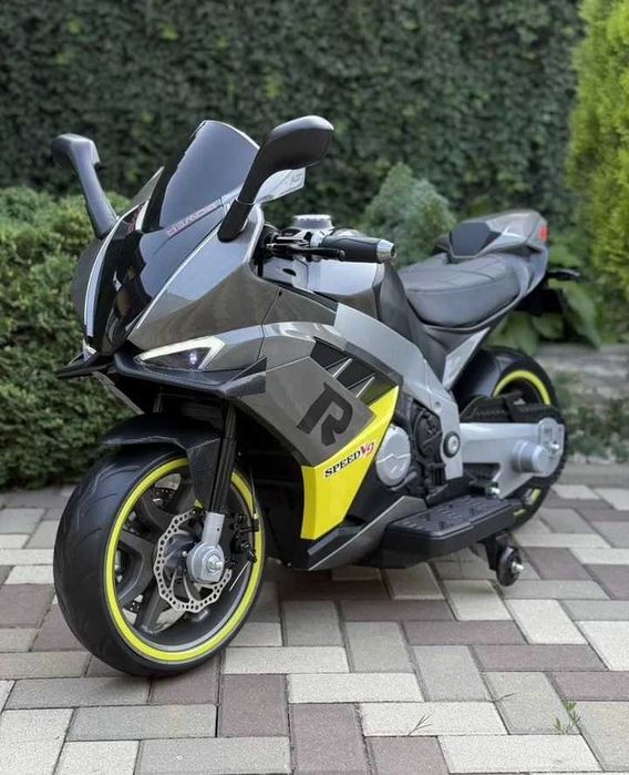 Акумулаторен MOTOR XR Racing 12V/12Ah