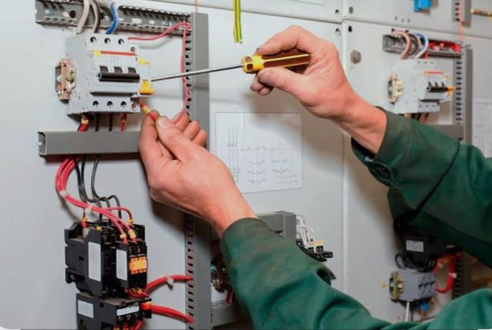 Услуги электрика