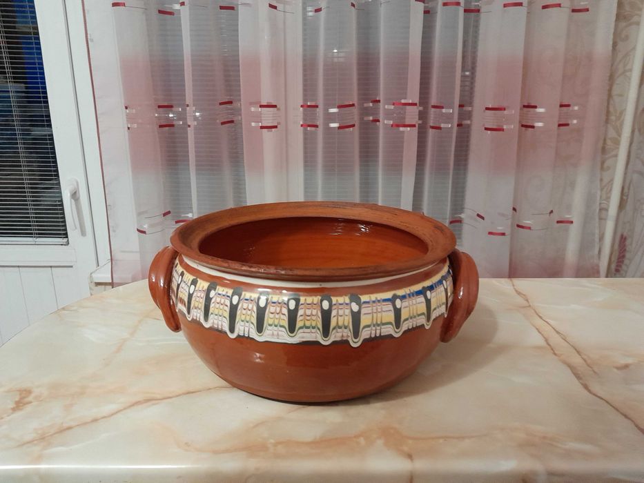 Традиционна българска керамика