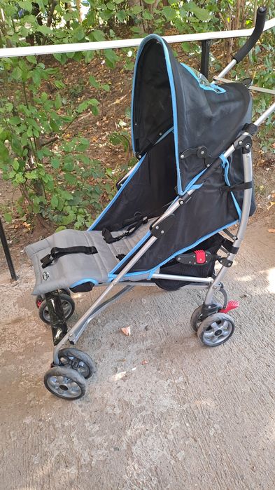 Cărucior de copii pliabil tip "sport"