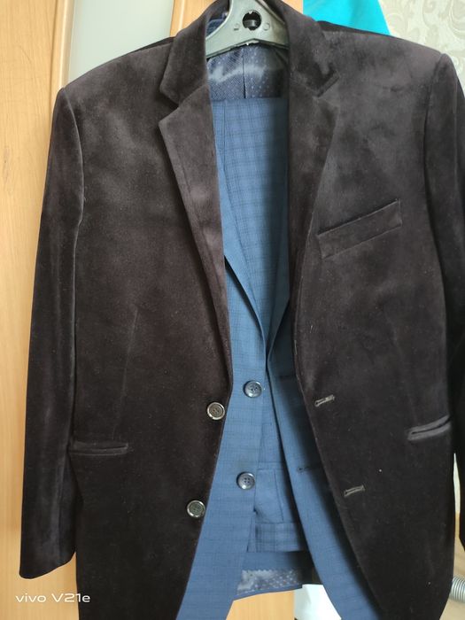 Продам пиджак велюр. Размер 46