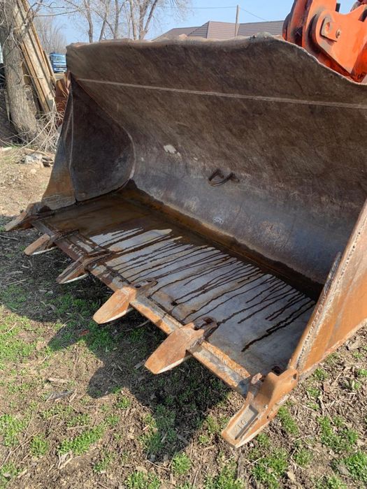 Продам погрузчик  Hitachi 110-7