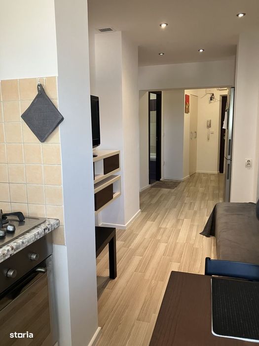 Garsoniera Pta Victoriei-Titulescu,8/14,2 lifturi,mobilata,117900€
