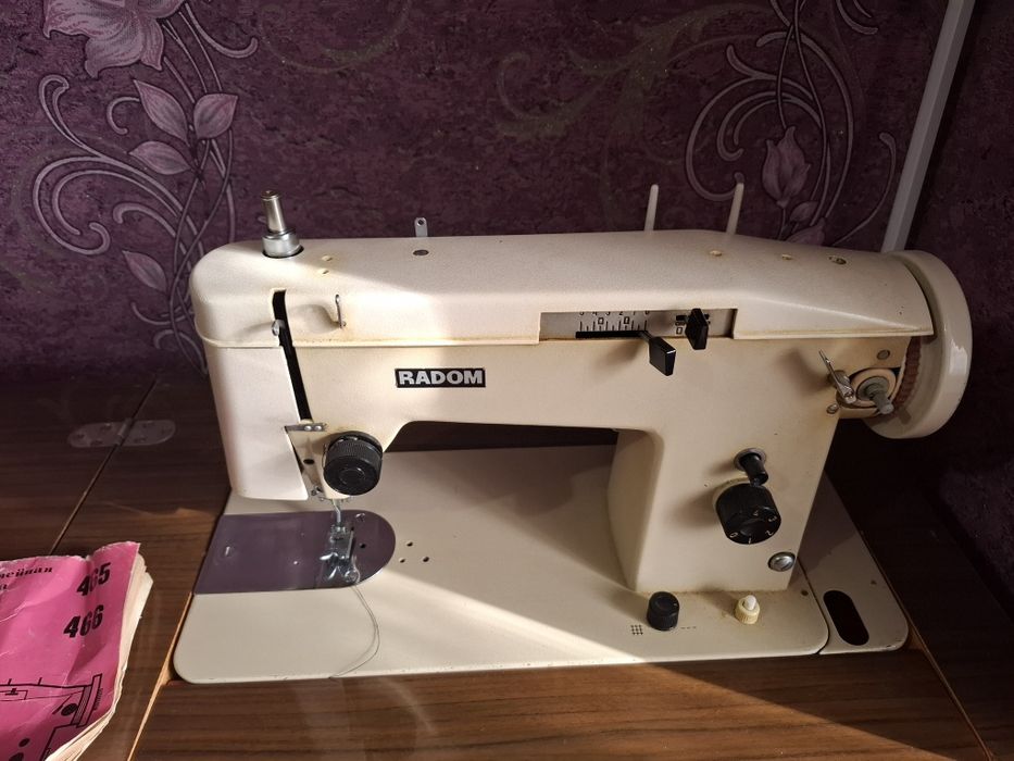 Продается швейная машинка из России