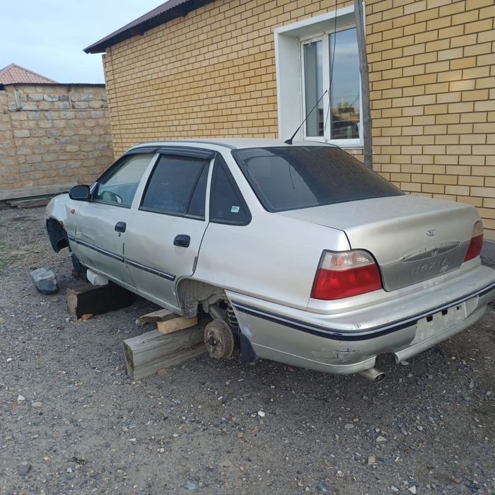 Некси и ауди на разбор
