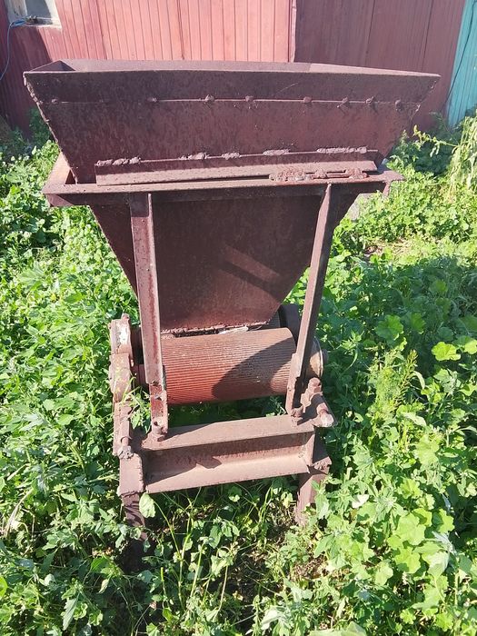 Сельхозтехника плющилка