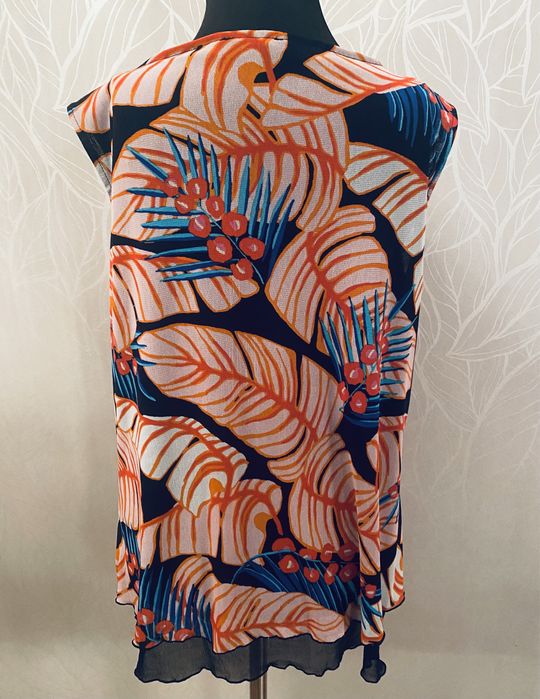 Блузы летние  Atmosphere, Comma,