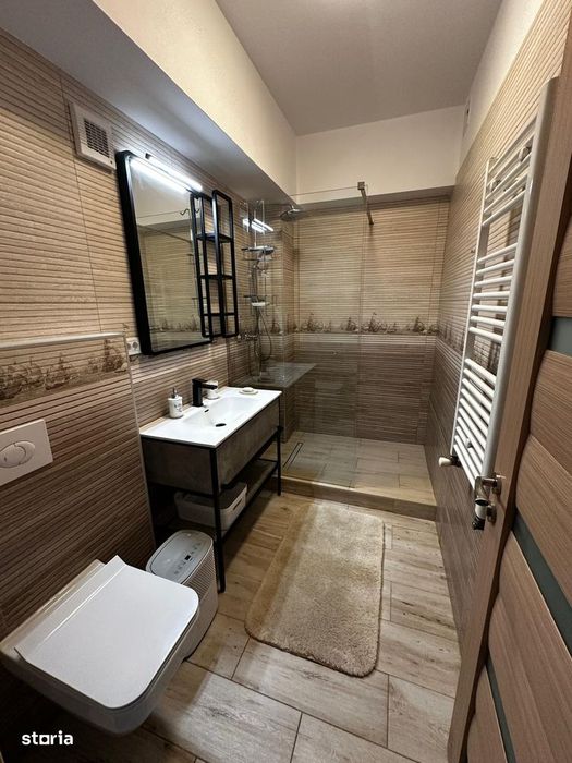 Apartament 4 camere | Unirii | Bloc rezidențial
