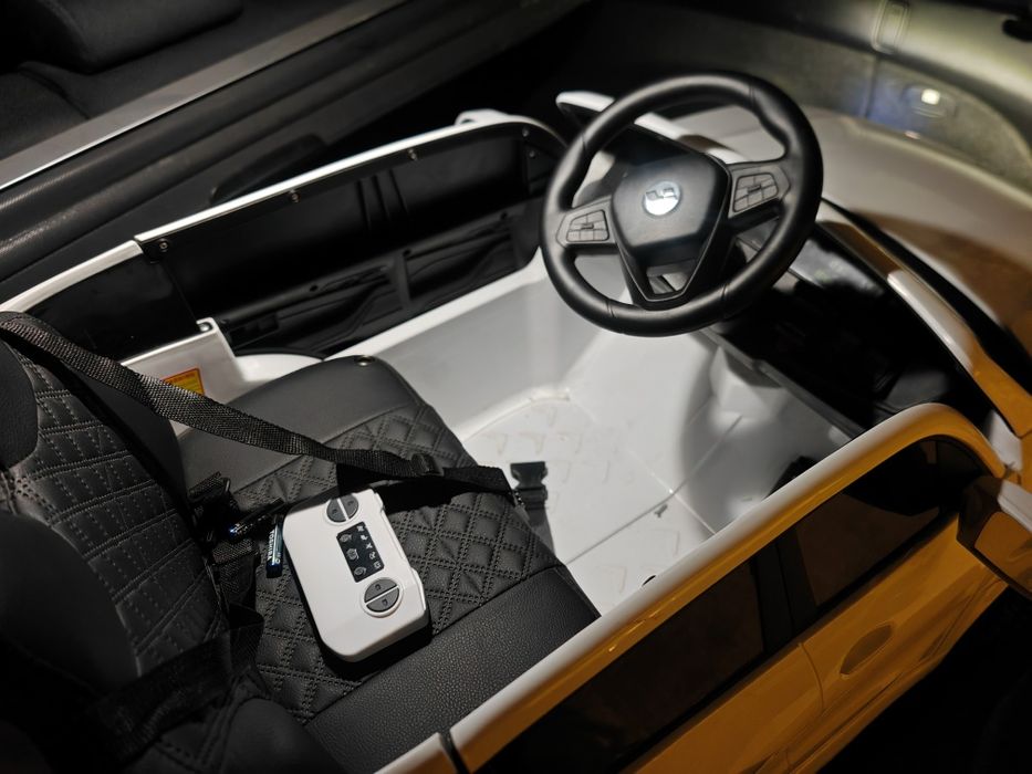 Продам Машинка L6