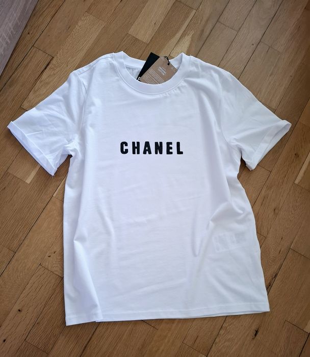 Дамски  тениски.