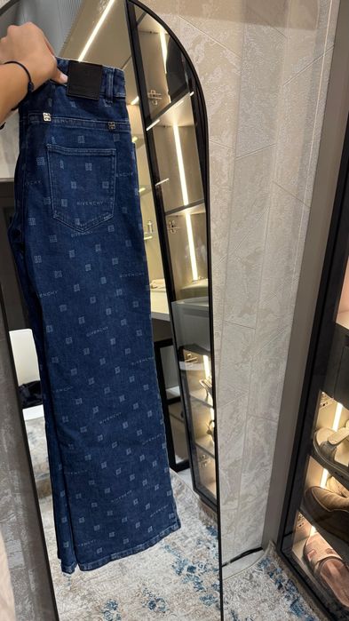 Джинсы Givenchy Monogram Denim — оригинал, отличное состояние