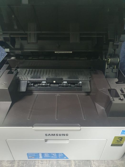 Принтер samsung м2070  3/1 три в одном