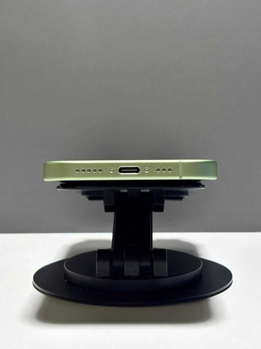 Apple iPhone 17 256GB, зеленый