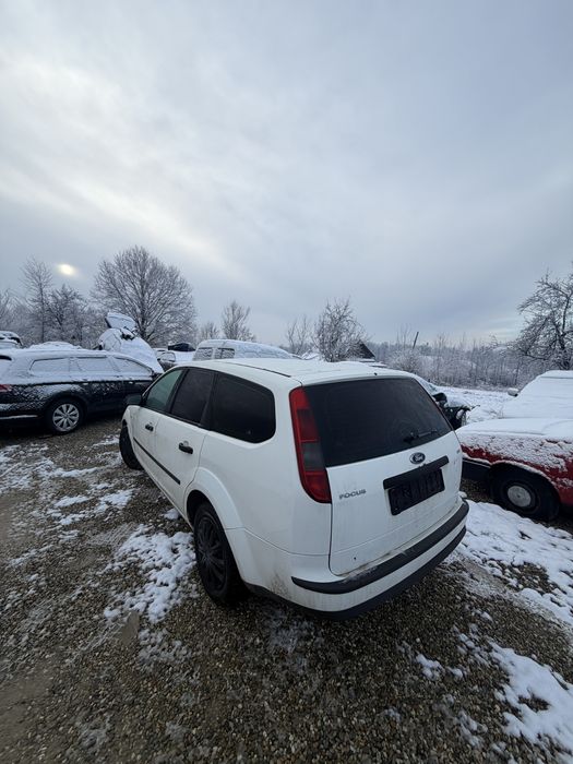 Bara fata capota trager faruri radiatoare Ford focus 2 1.6 tdci