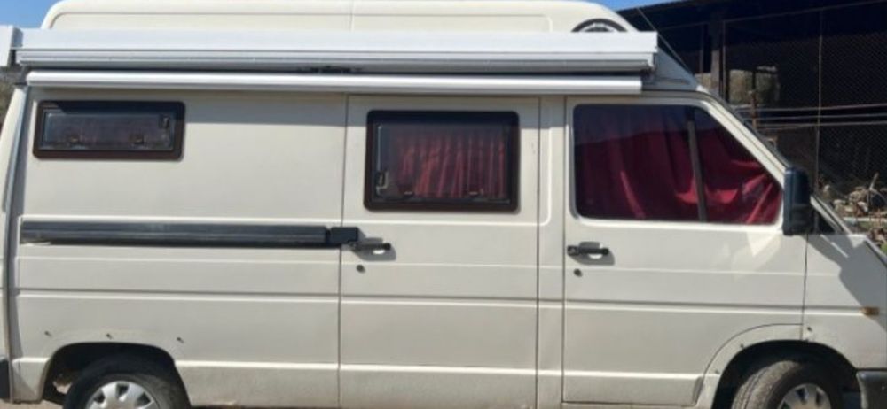 Бус - кемпер, за къмпинг, риболов и удоволствия