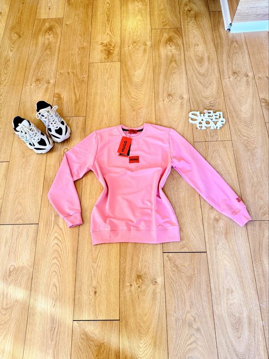 Суперсвеж ежедневен суичър H B