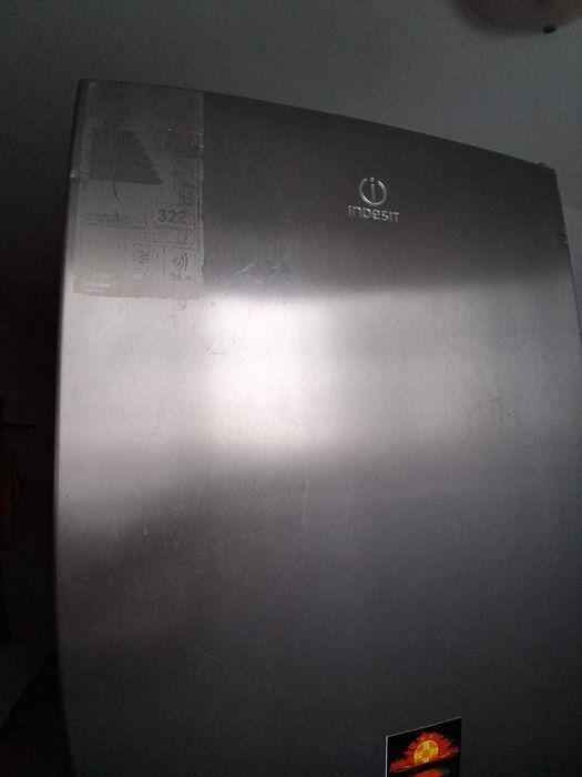 Vanzare combina frigorifica INDESIT - SH - Bucuresti