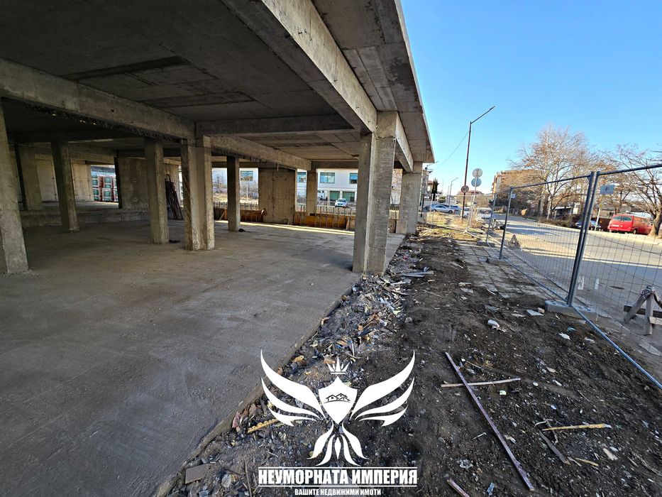 Под наем помещение, ателие, магазин, офис, склад 300кв.м гр.Асеновград