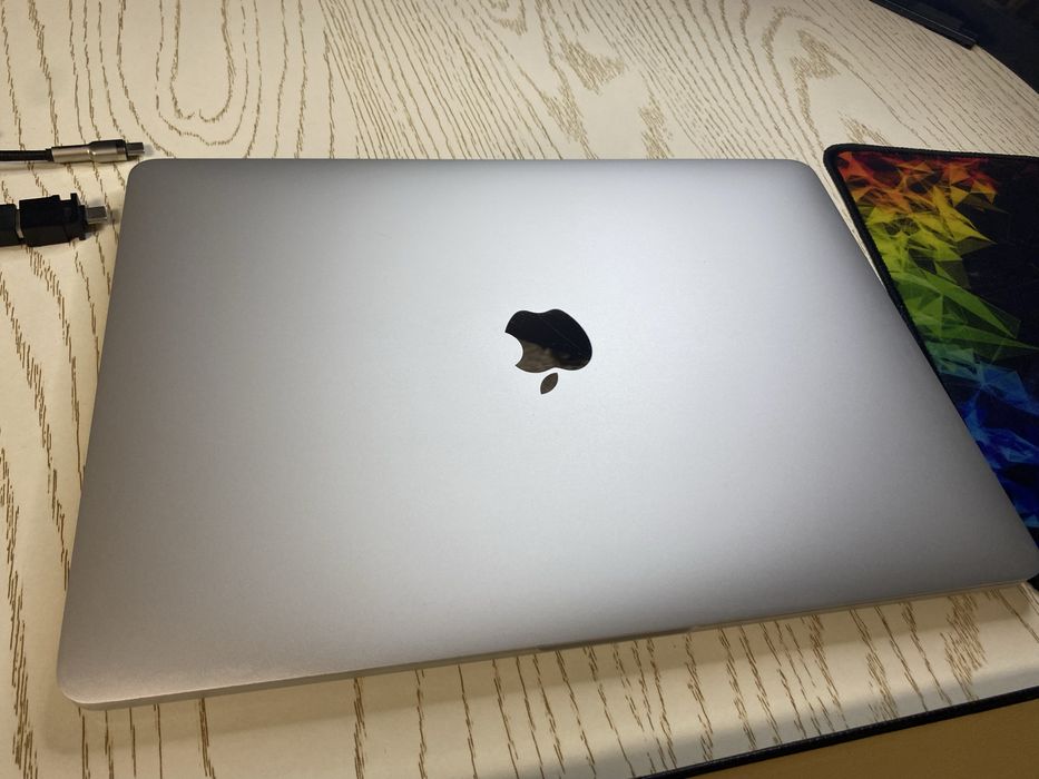 MacBook Pro M1 (13″ / 16 ГБ / 256 ГБ)
