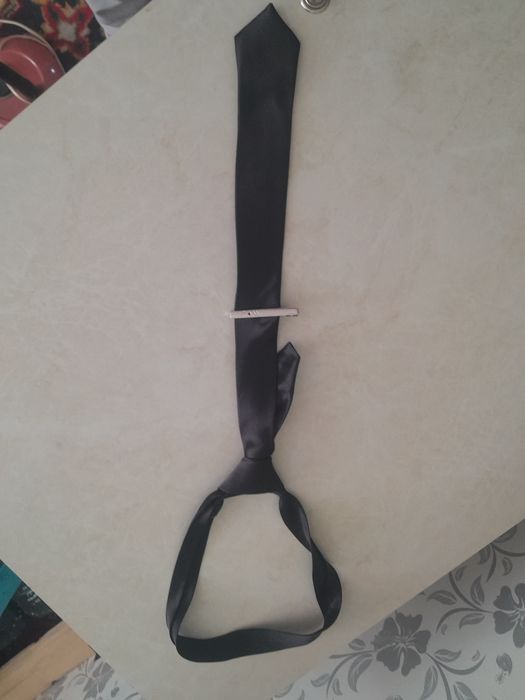 Галстуклар б/у норм