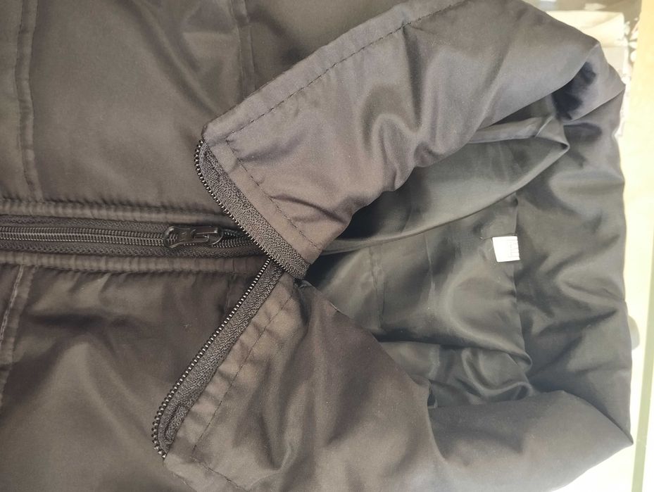 Мъжки черно яке с ластик