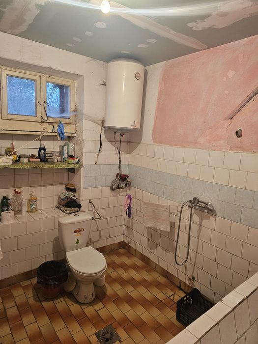 Продава се Къща в Казанлък - 90 кв.м за 122 €/кв.м - Снимка #10