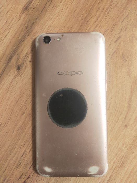 Продаю оппа телефон