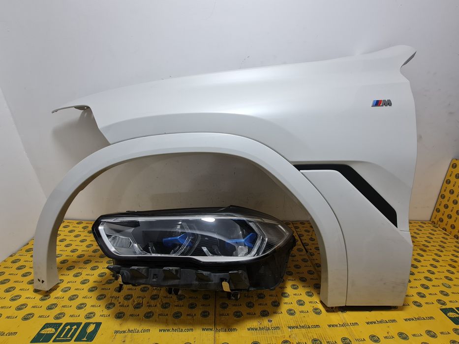 Aripa stanga bandou ornament BMW X6 G06 farlaser bara capota armatura