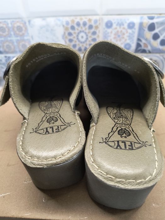 Дамско сабо Fly London