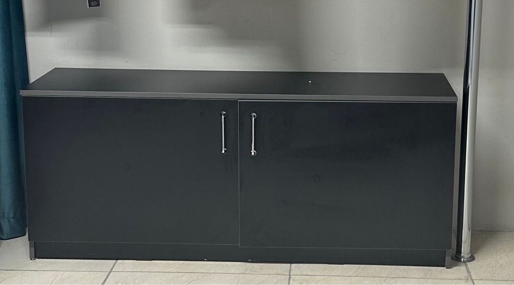 Тумбочка для гостинной