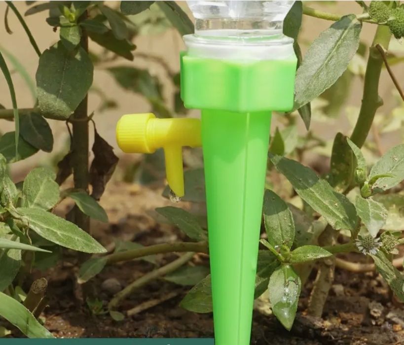 Комплект 10 броя автоматична система за капково напояване на растеният