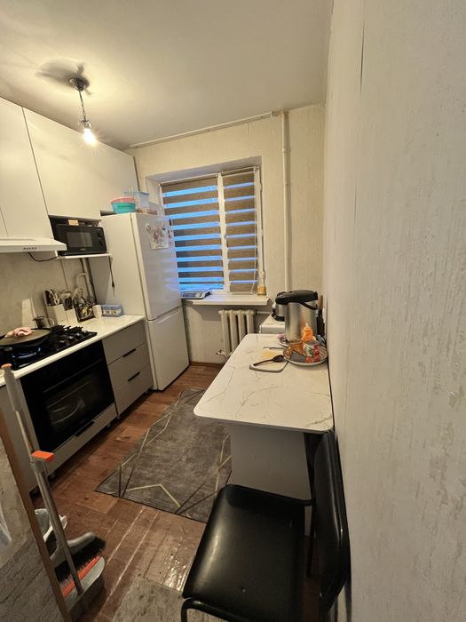 2ком квартира 7микр 22дом продам